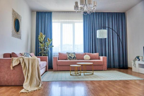 Wonderful Panoramic View Apartment